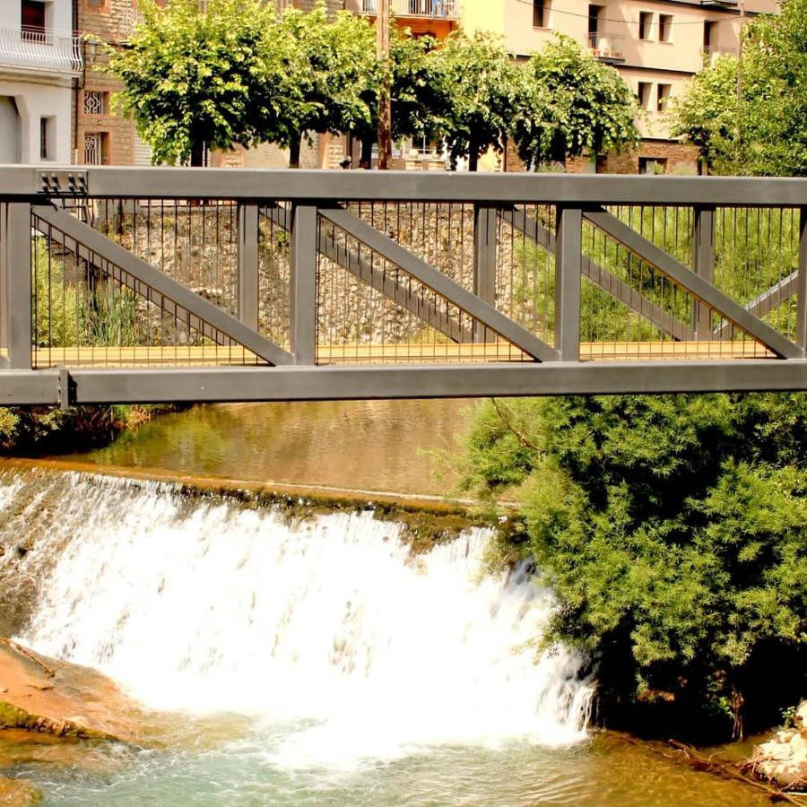 Hostal Fonda Cerdanya Ла-Побла-да-Лільєт Екстер'єр фото